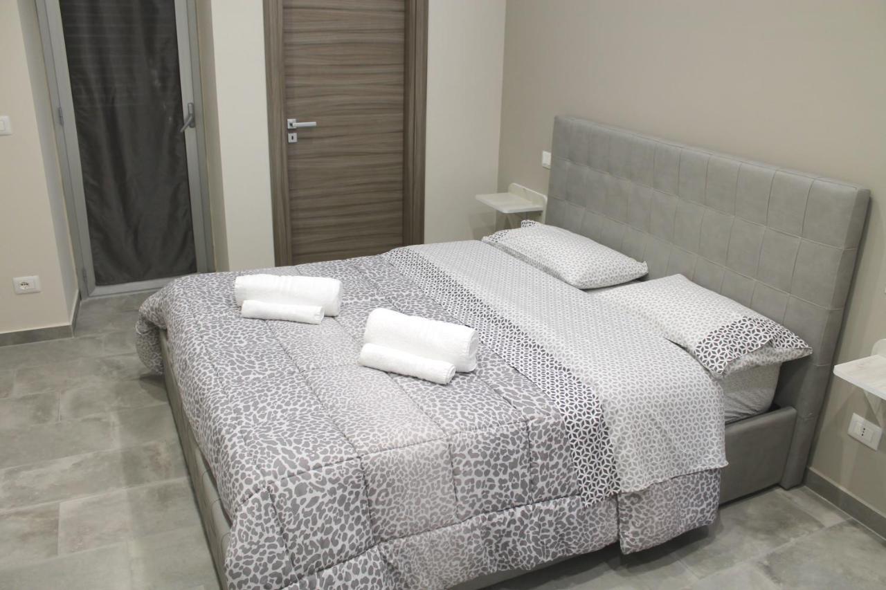 Le Mirage Boutique Hotel Reggio di Calabria Bagian luar foto